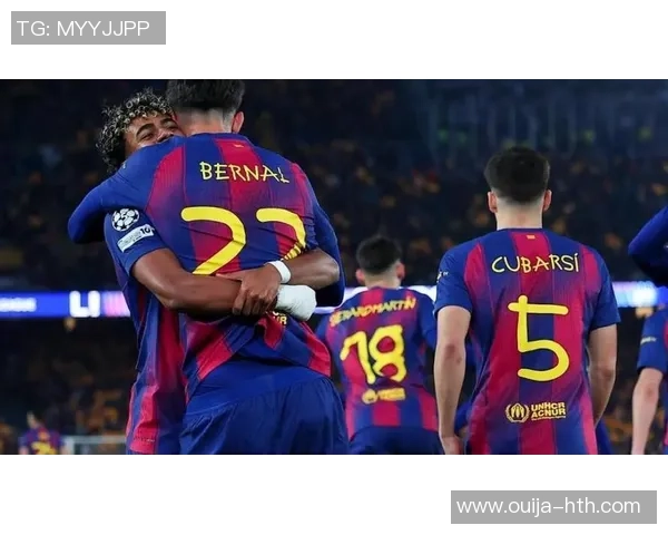 每体：巴萨看上了里昂年青边锋福法纳，犹疑是否买断拉什福德